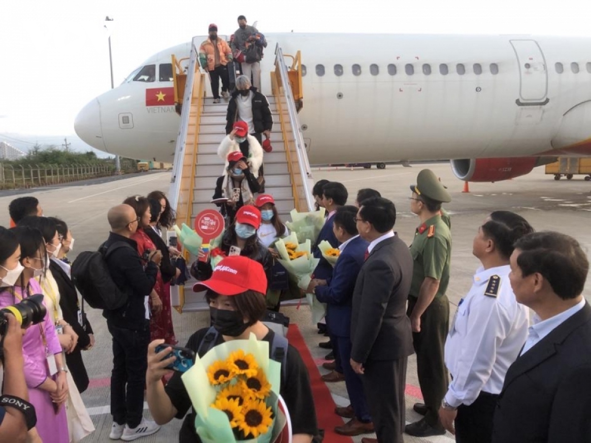 Vietnam records sharp influx of foreign arrivals during Tet